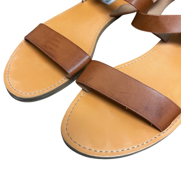 Steve Madden Donddi 11 Leather Brown Tan Strappy Boho Chic Flat Casual Sandals - Picture 2 of 9